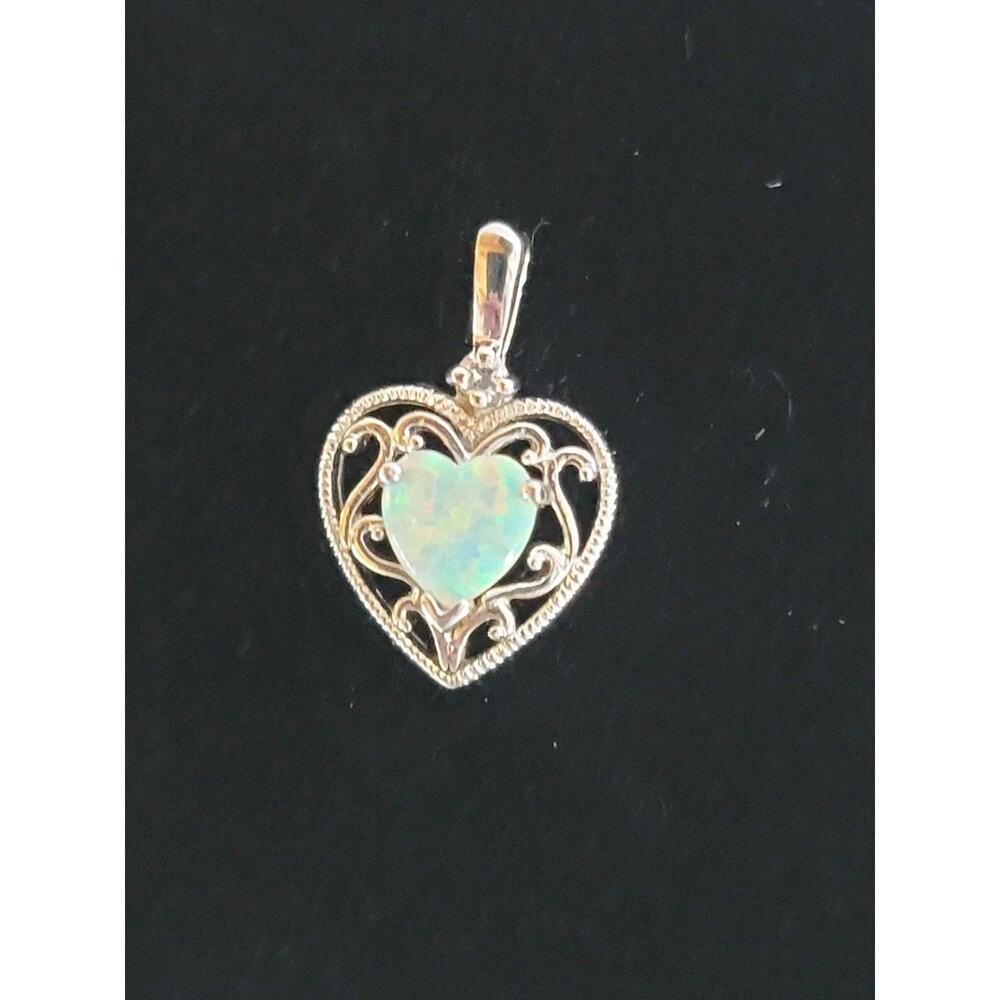 Vintage Sterling Silver 925 JC Heart Pendant Greenish Iridescent Opal